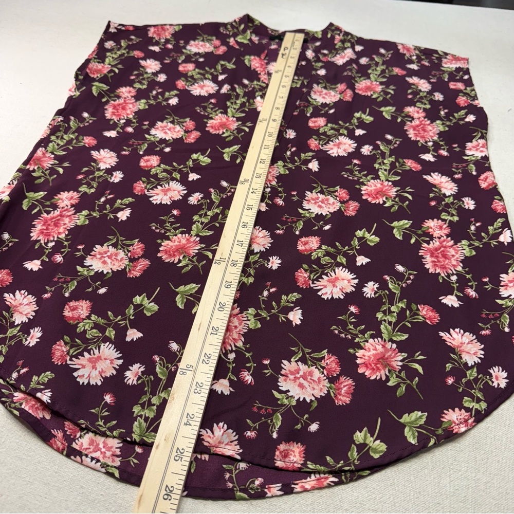 Forever 21 Floral Blouse - Purple and Pink - Size Small - Picture 11 of 12